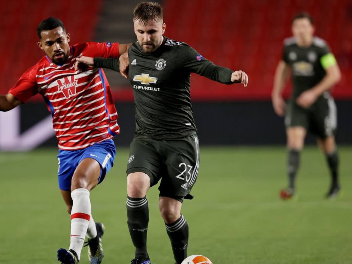 Manchester United encamina su clasificación a semis tras vencer a Granada