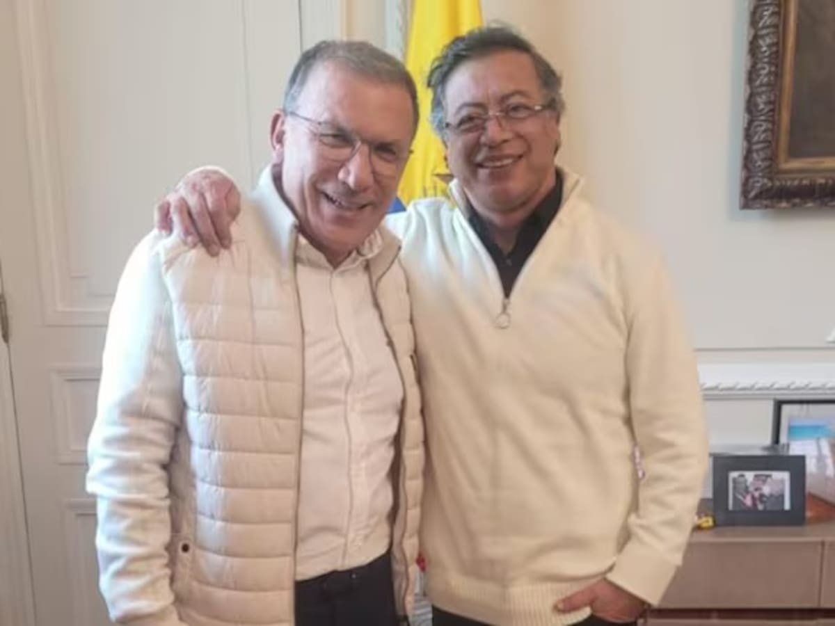 “La Constitución no prohíbe que un presidente pueda ser vicepresidente”: Roy Barreras sobre Petro