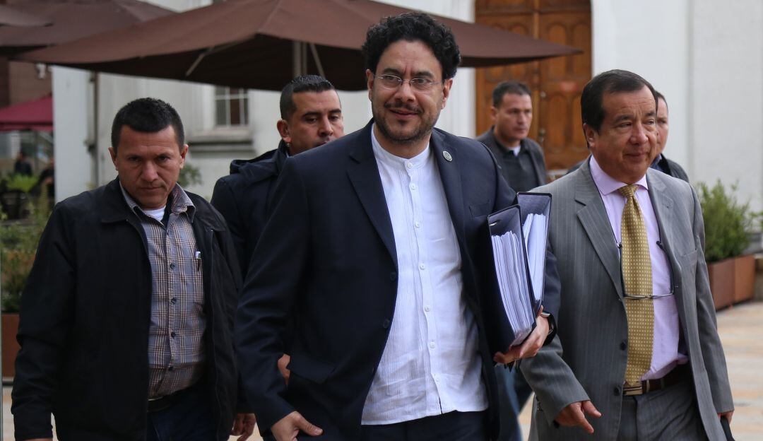 Corte Suprema de Justicia no investigará al senador Iván Cepeda