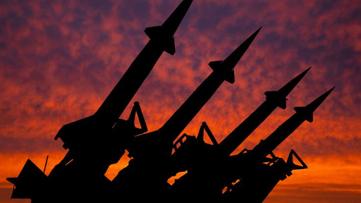 EE.UU. tendría evidencia de que China envía armas a Rusia: coronel (r) del Army