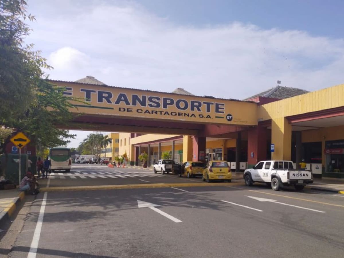 Paralizado transporte terrestre desde Cartagena hacia Montería y Medellín