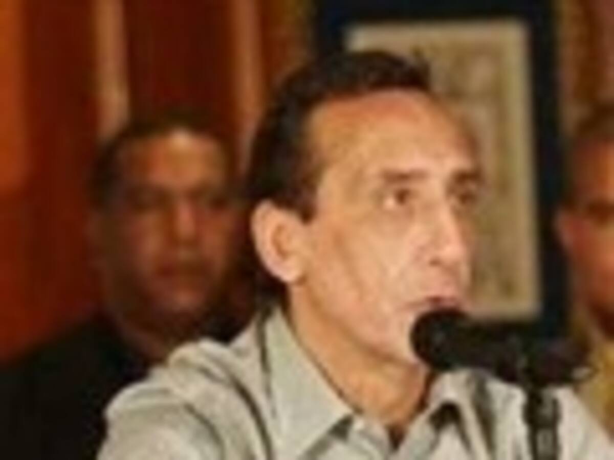 “Me desconcierta la posición del presidente Uribe”: Luis Eladio Pérez, ex secuestrado