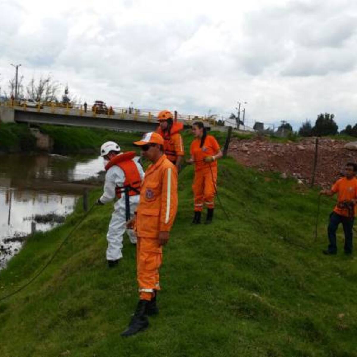 Cuatro días lleva desaparecido un joven en el río Chicamocha en Boyacá