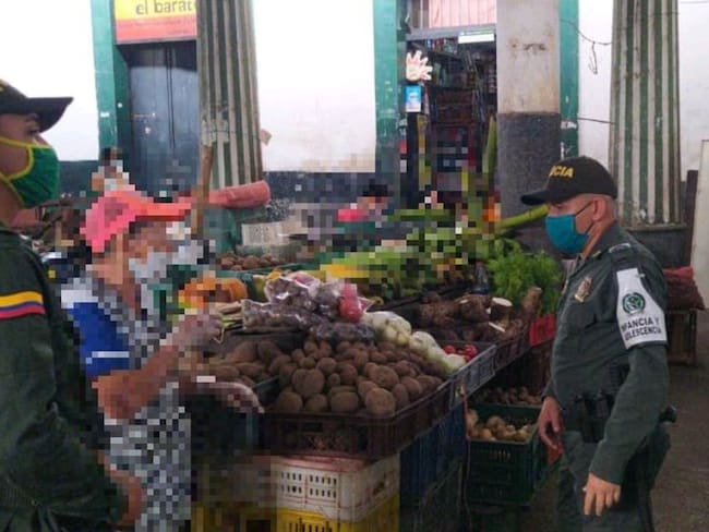Operativos en plazas de mercado del Tolima