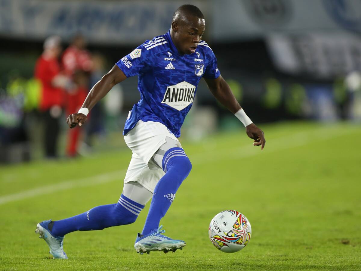 Carlos Gómez sería pretendido por dos equipos brasileños