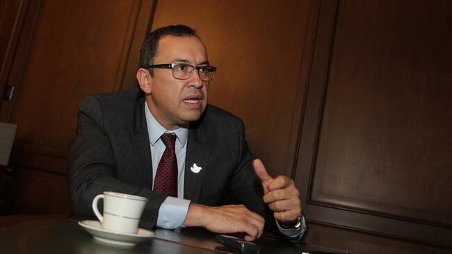 La Procuraduría indaga si Alfonso Prada, durante su ejercicio como director general, incurrió en acciones u omisiones desfavorables para el Sena. Foto: Colprensa