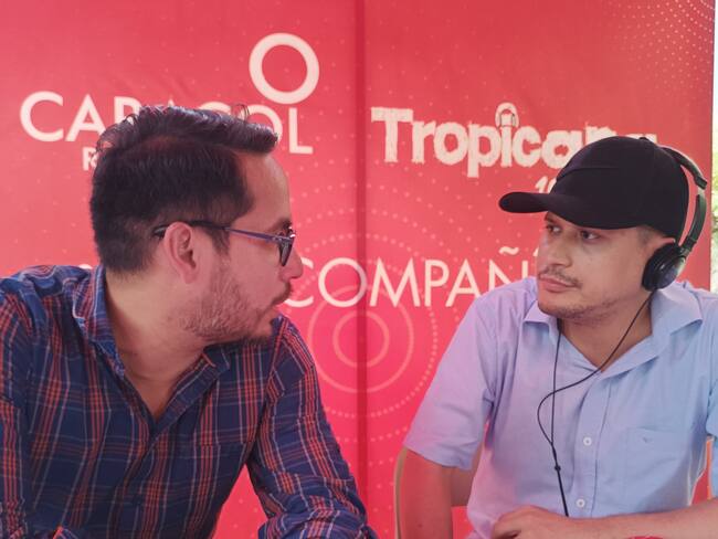 El Ingeniero Julián Arellana en diálogo con el periodista Juan Guillermo Castro.