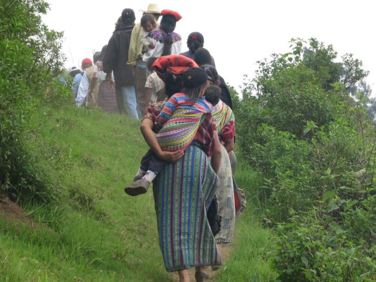 En Carmen de Atrato reciben a familias indígenas desplazadas