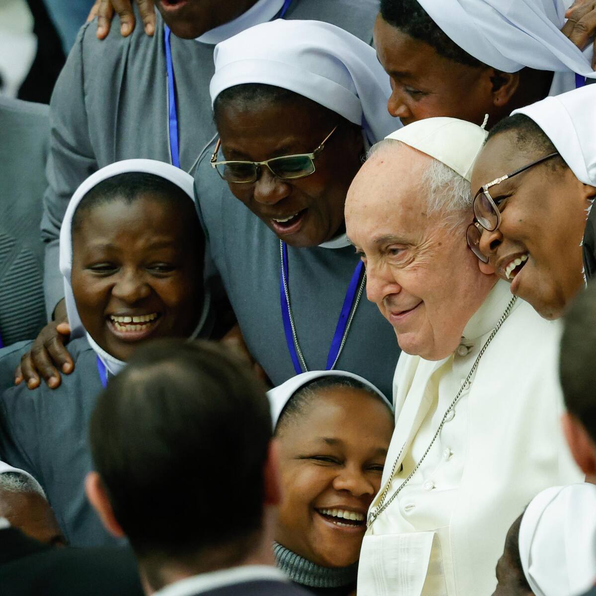 Papa Francisco retoma agenda tras pausa por gripa