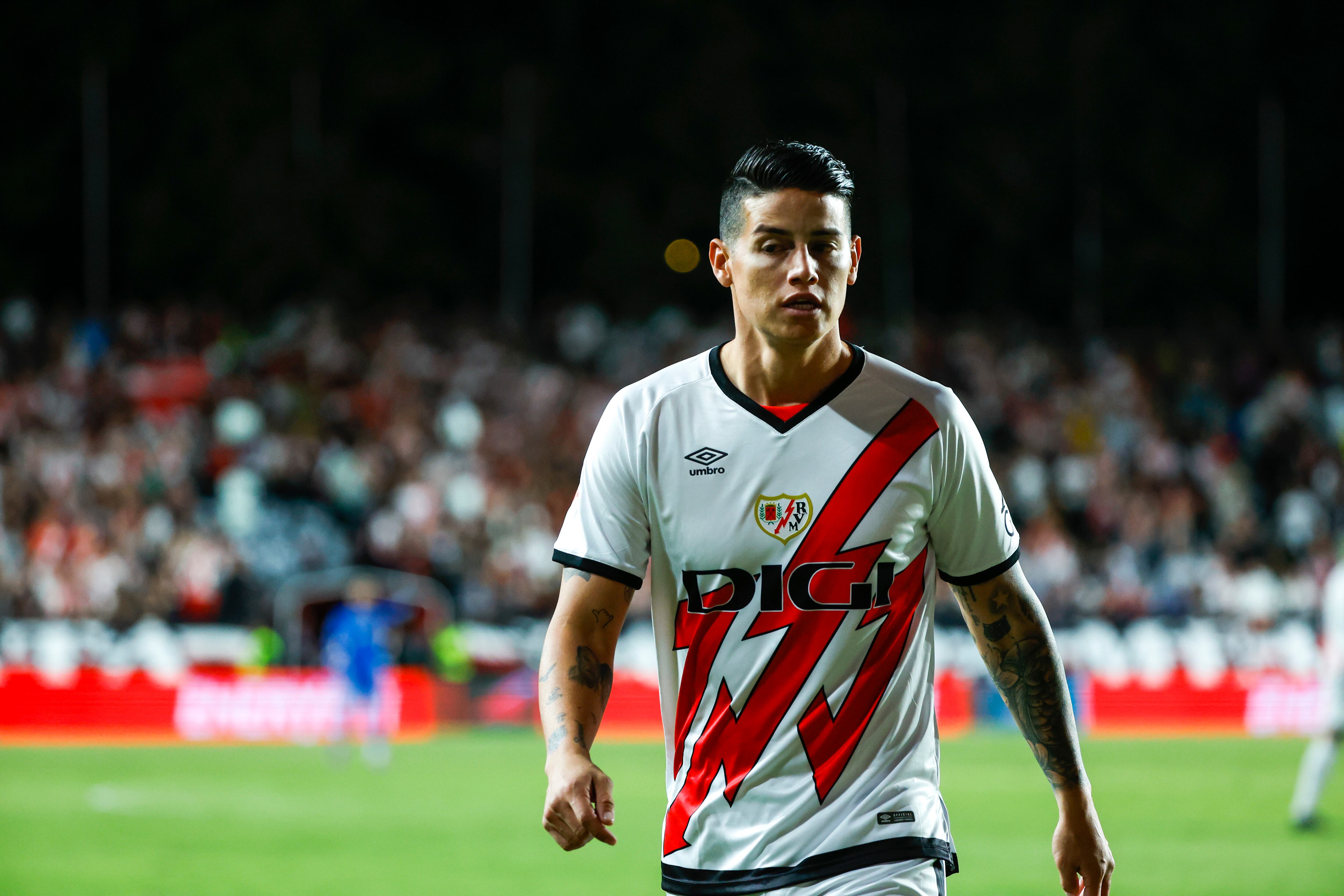 El centrocampista colombiano del Rayo Vallecano James Rodríguez durante el partido de la quinta jornada de LaLiga que Rayo Vallecano y Osasuna. EFE/Juanjo Martín