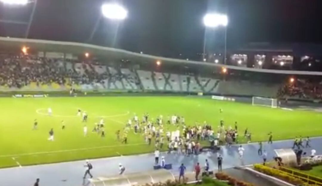 Invasión en estadio Centenario