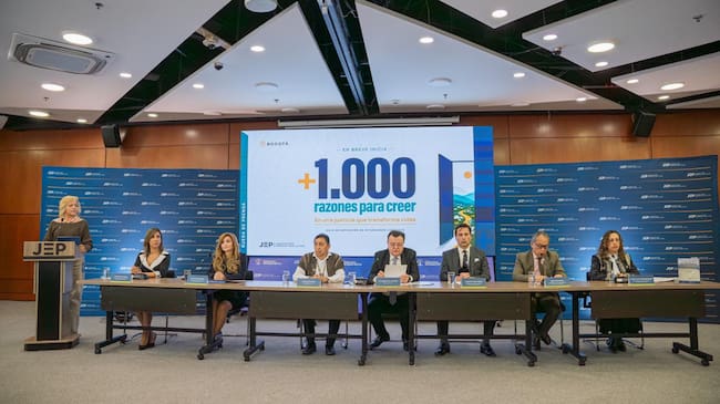 JEP resuelve situación jurídica a comparecientes no máximos responsables