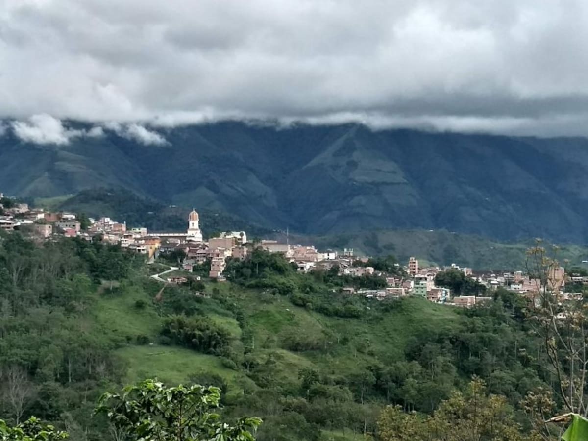 Líderes alistan peticiones al presidente Petro que visitará Ituango