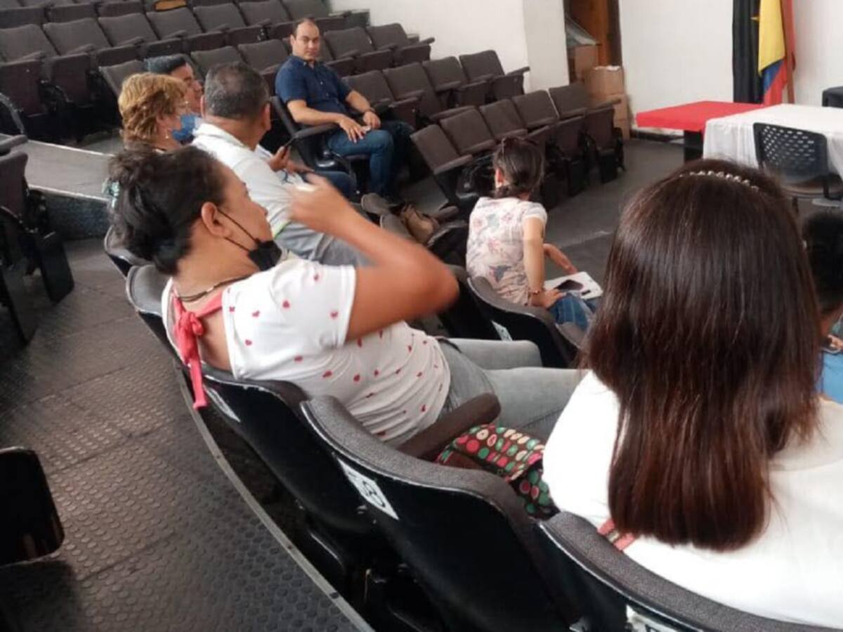 Asignan docentes faltantes para colegio de Tibú en el Catatumbo