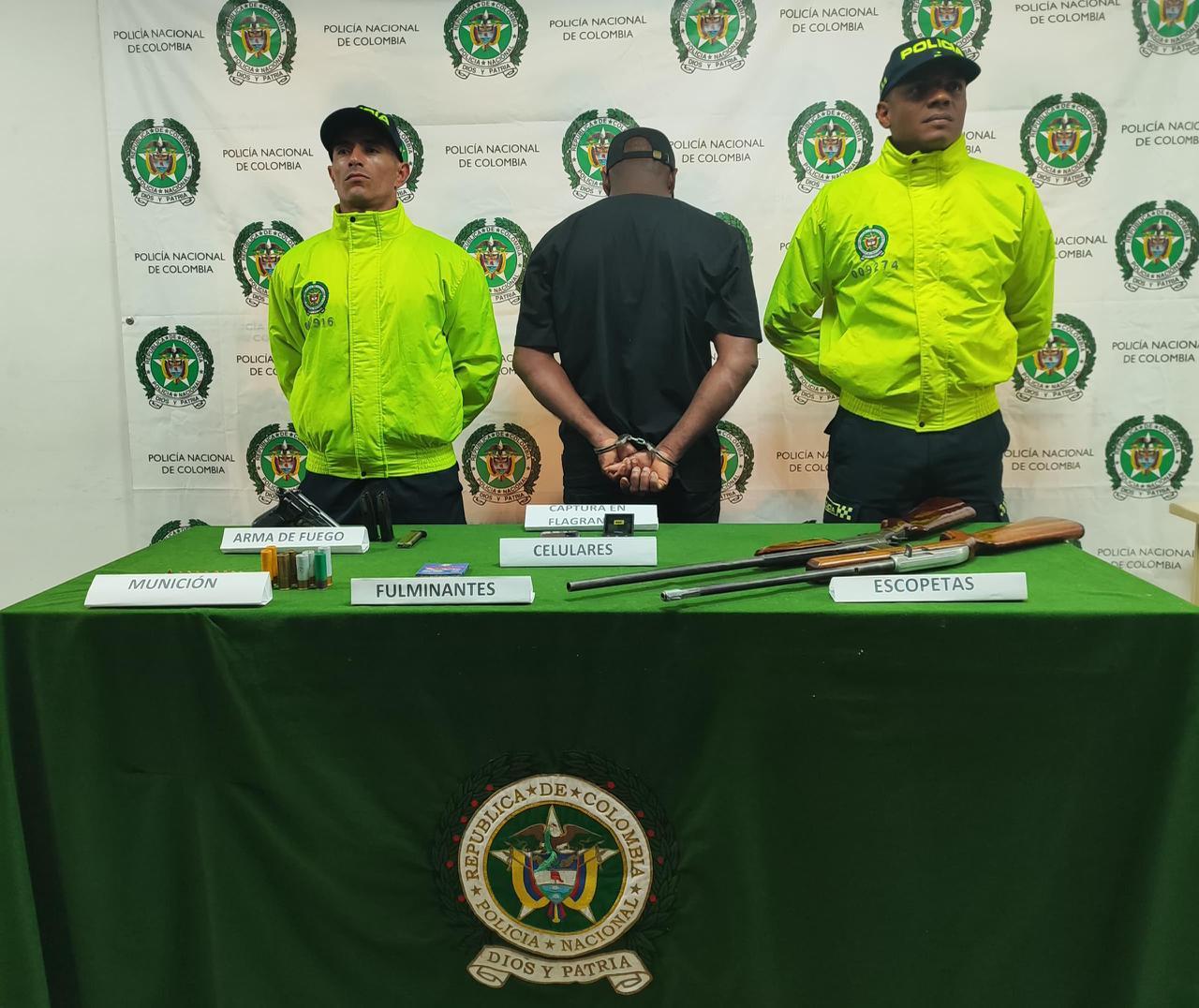 Cae presunto colaborador de disidencias Farc en el Valle: vigilaba policías y perfilaba víctimas