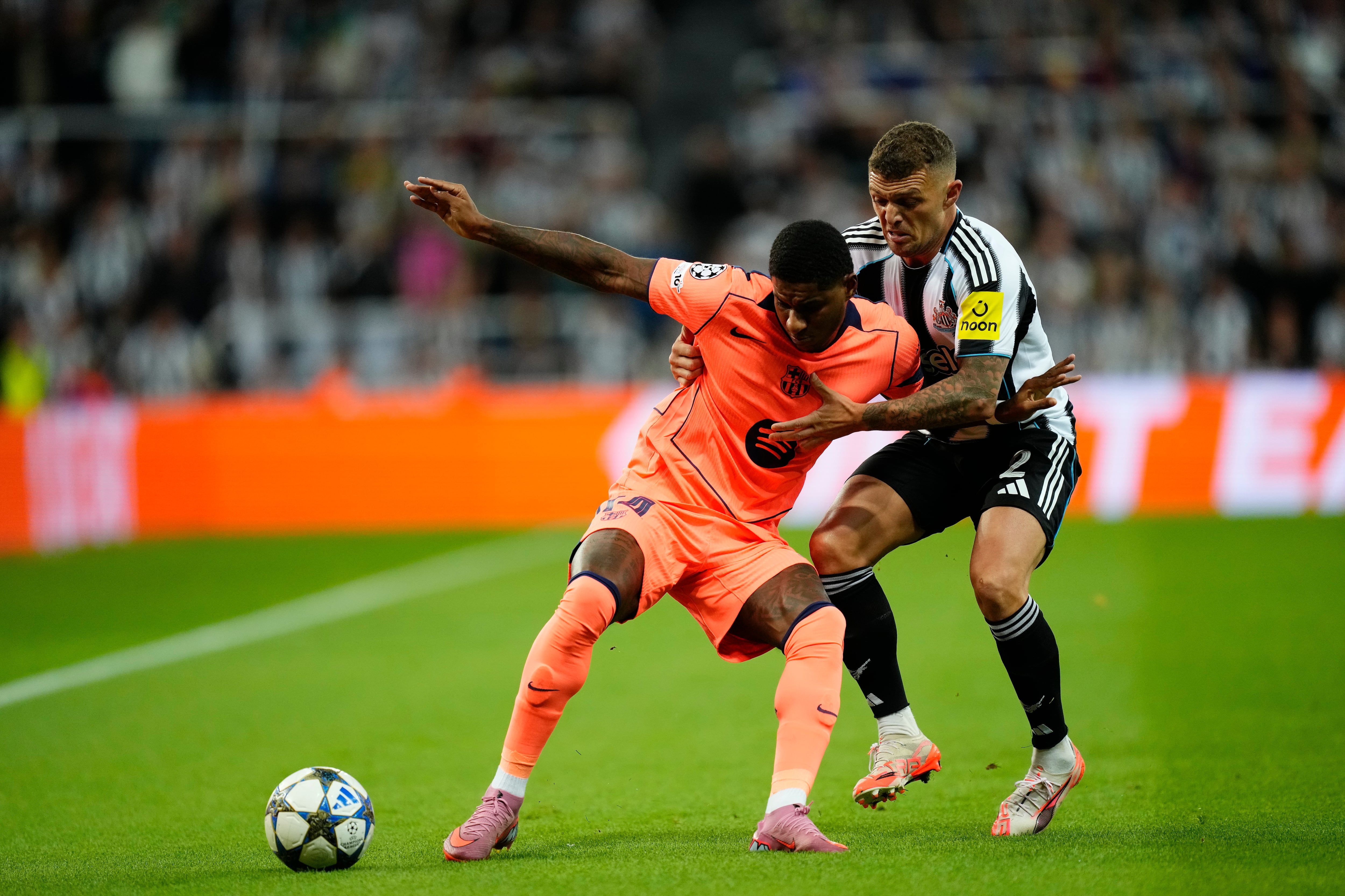 Marcus Rashford fue la gran figura en el triunfo del Barcelona en campo del Newcastle. (Photo by Jose Breton/Pics Action/NurPhoto via Getty Images)