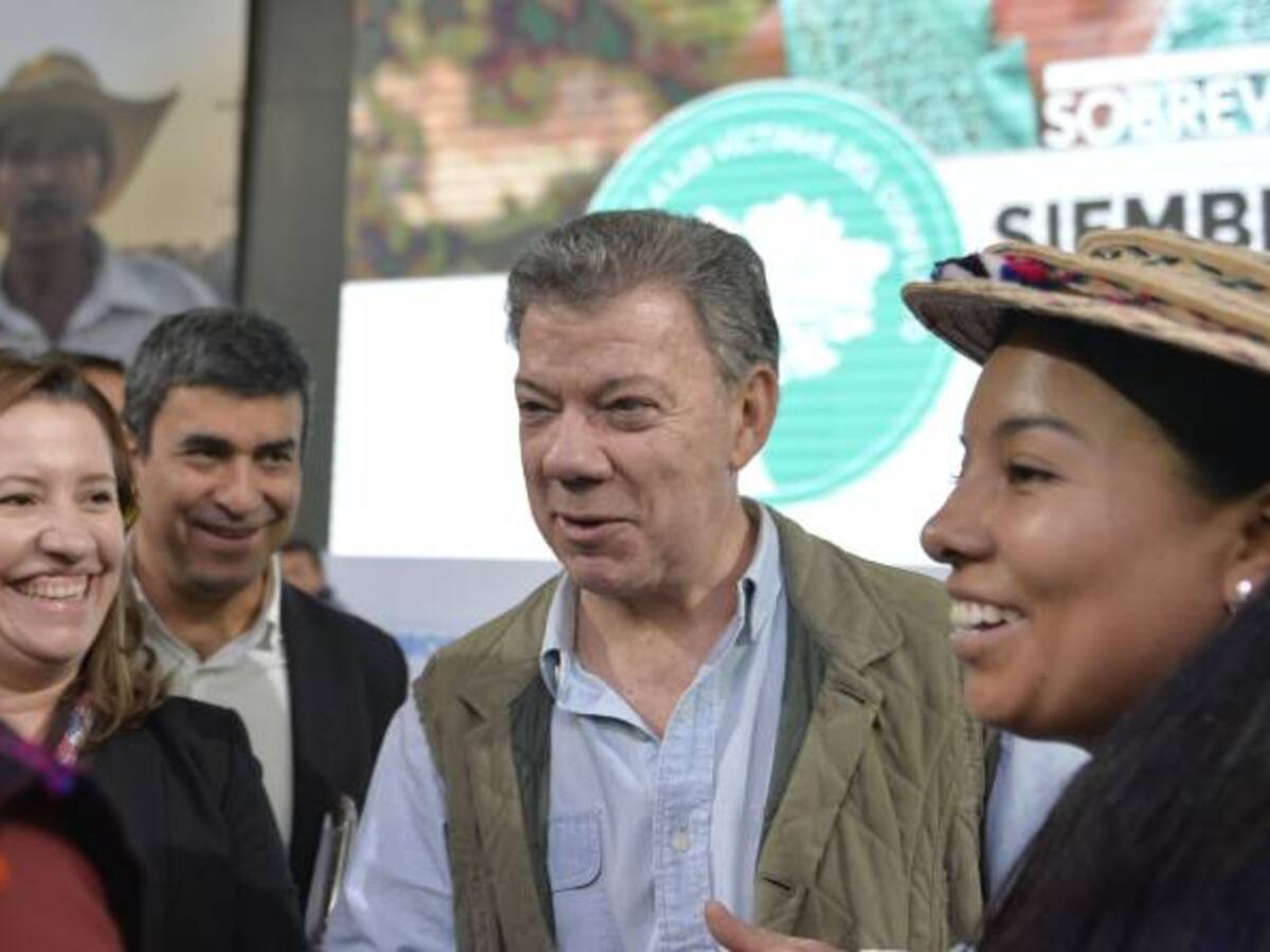 El presidente Santos pidió a los colombianos defender el proceso de paz