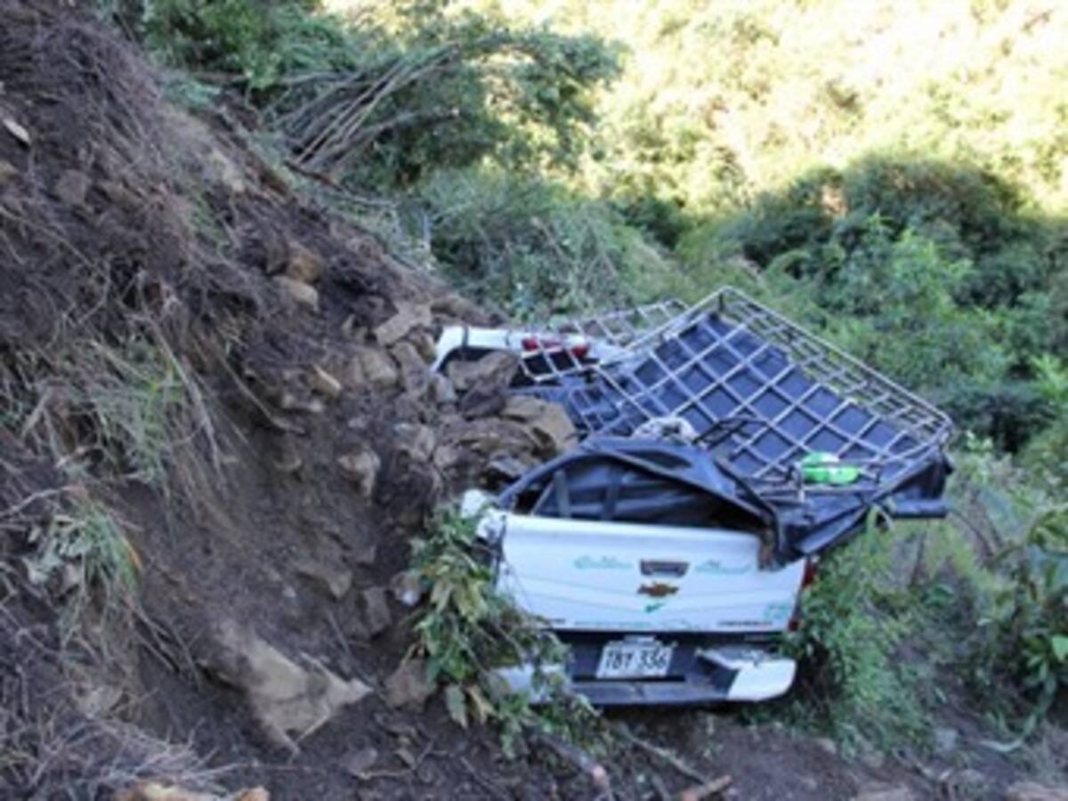 A cuatro se elevó el número muertos por accidente de bus en el sector de Balsillas, Neiva
