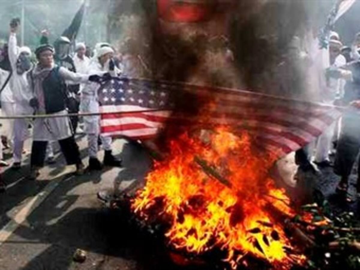 Las violentas protestas por filme antiislámico se propagan en el mundo musulmán