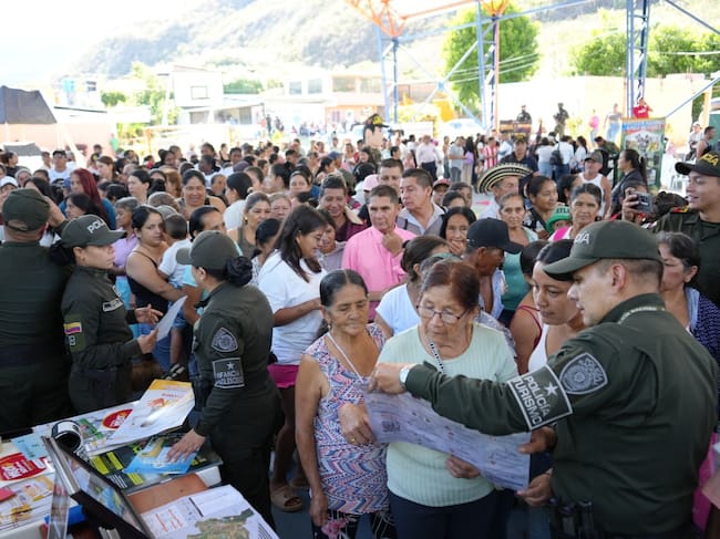 Entregan ayudas a 2.500 familias afectadas por la sequía en Taminango-Nariño