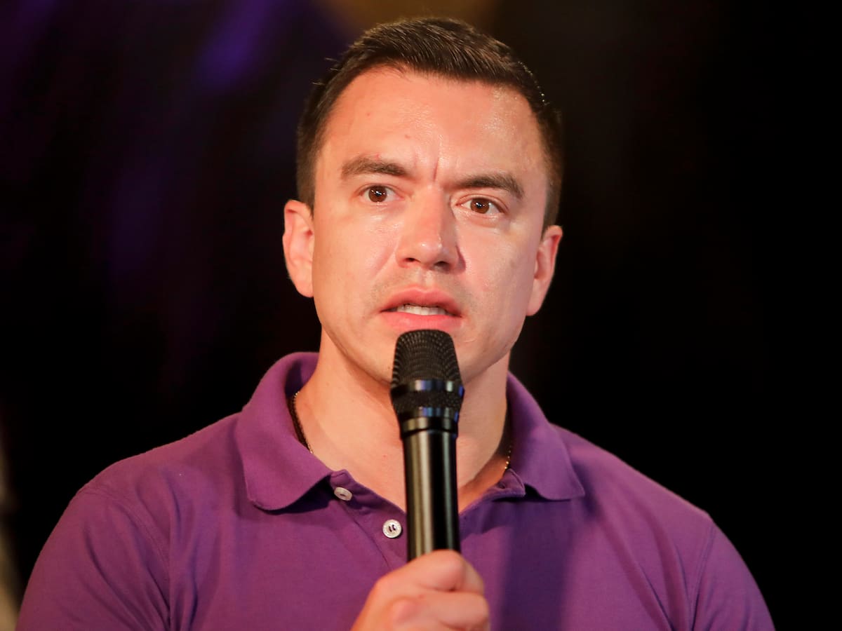 Ecuador: tumban ley del presidente Noboa que abriría puerta a espionaje