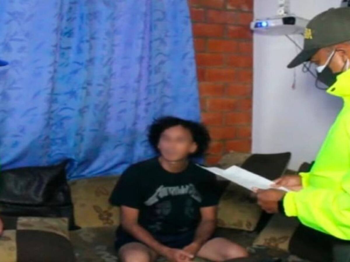 Se hacía pasar como guía espiritual en redes sociales para abusar a menores