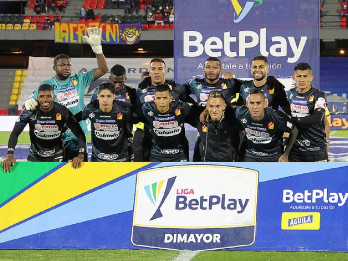 Pereira ganó en Pasto, salió del fondo de la tabla y respiró en el descenso