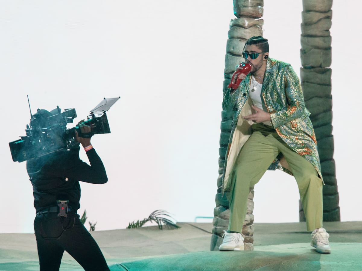 Bad Bunny rompe récords con su residencia: 31 conciertos, invitados de lujo gran impacto económico.