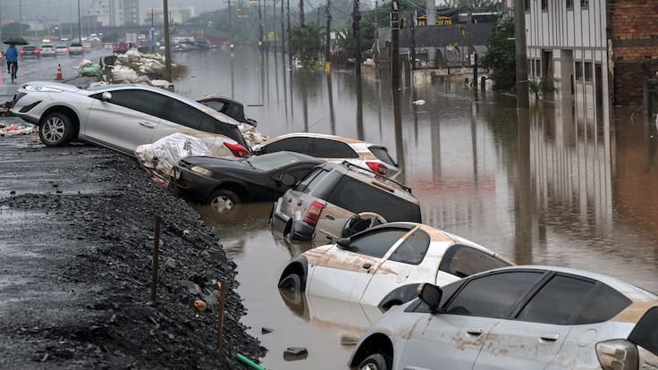 El duro testimonio de víctima de las inundaciones en Brasil: “casi lo perdemos todo”