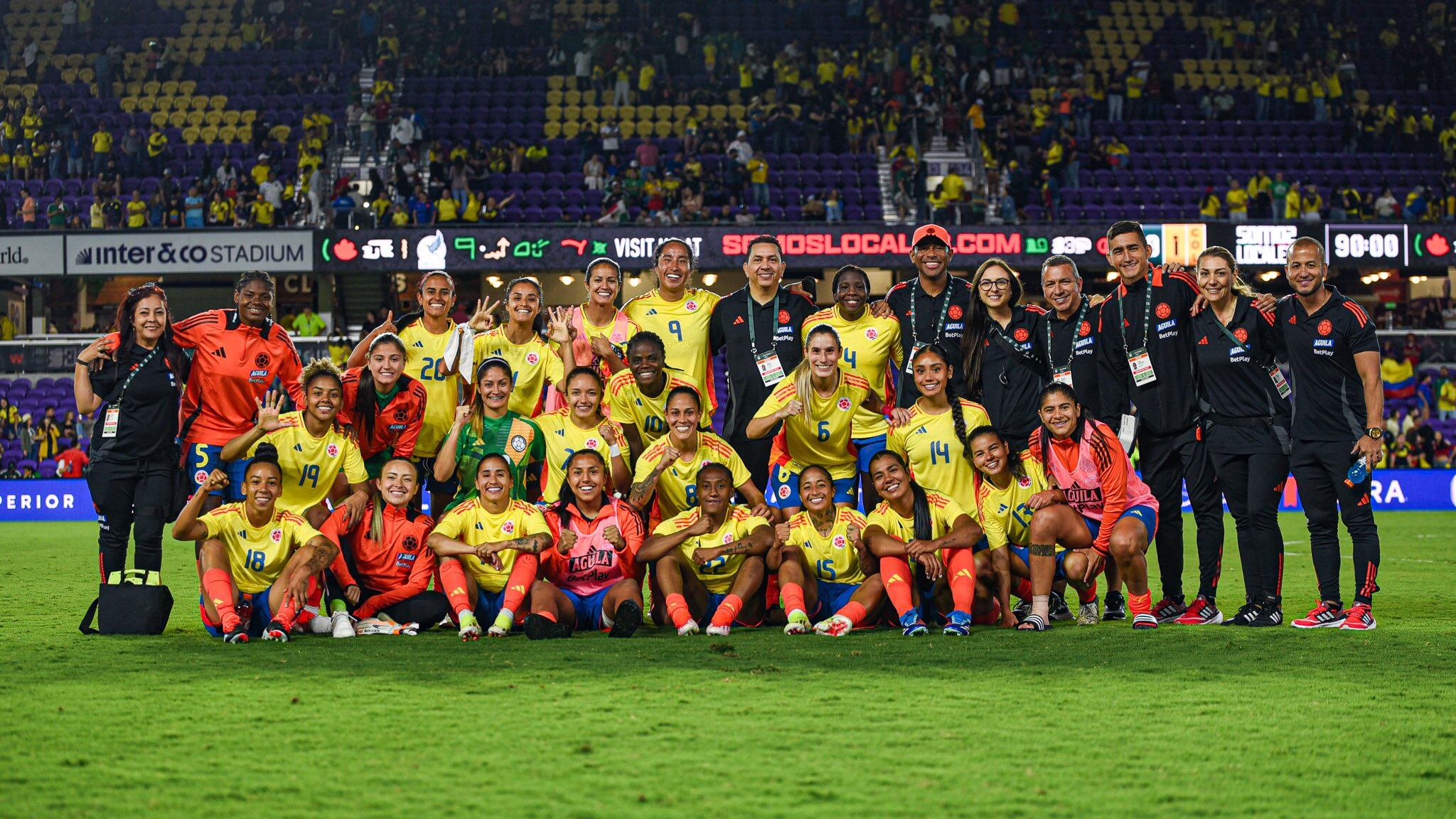 Las jugadoras de la Selección Colombia tras su triunfo ante México / FCF.