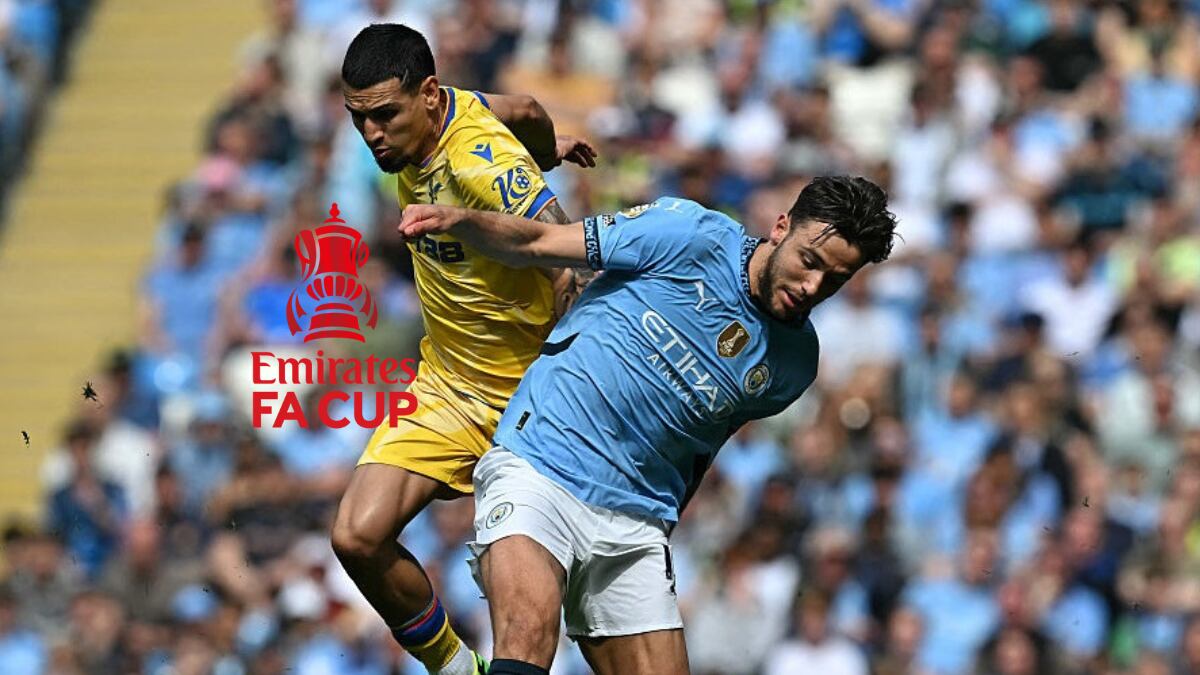 Daniel Muñoz y Jack Grealish/Getty Images.