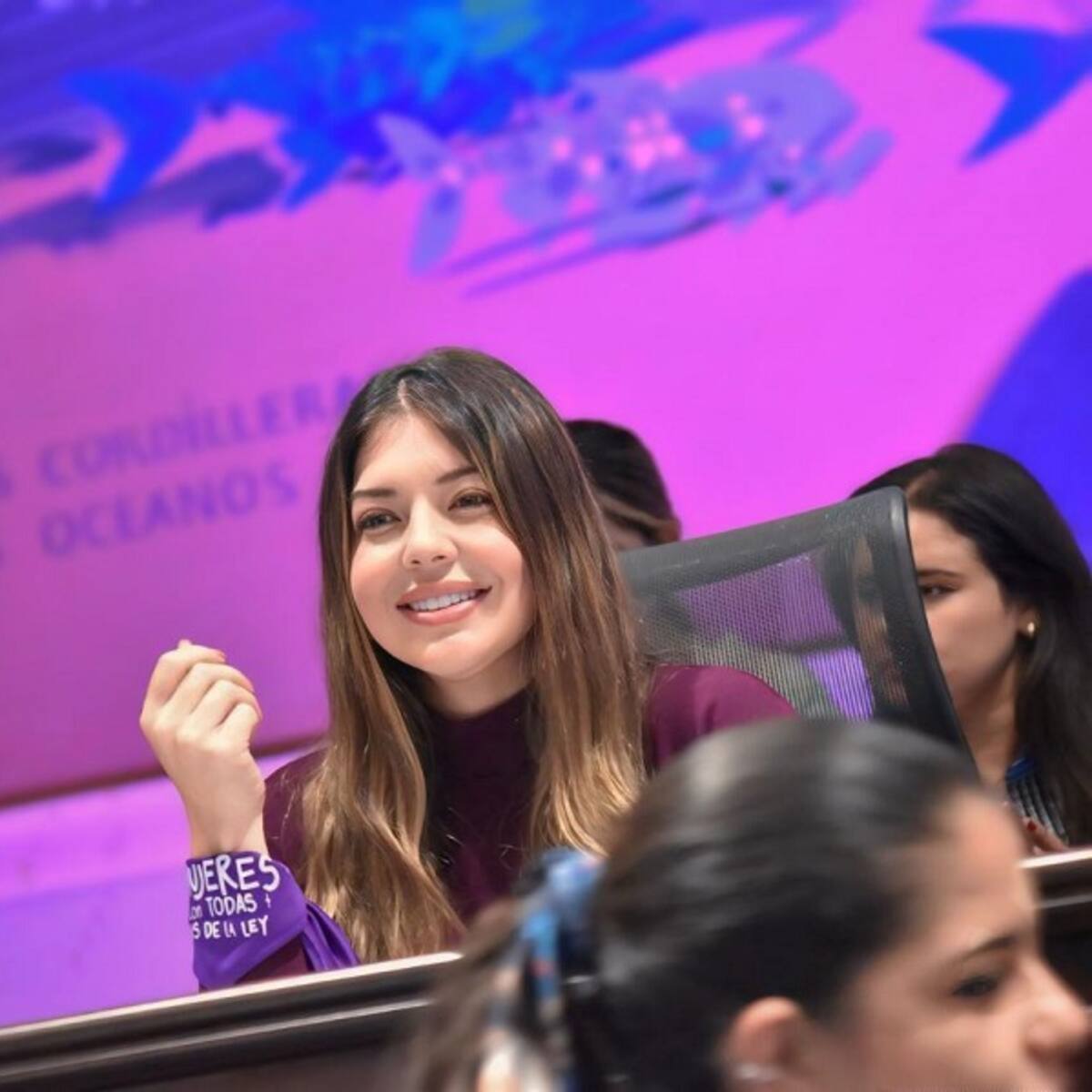 Proyecto a favor de huérfanos por feminicidio fue aprobado en segunda debate en la Cámara