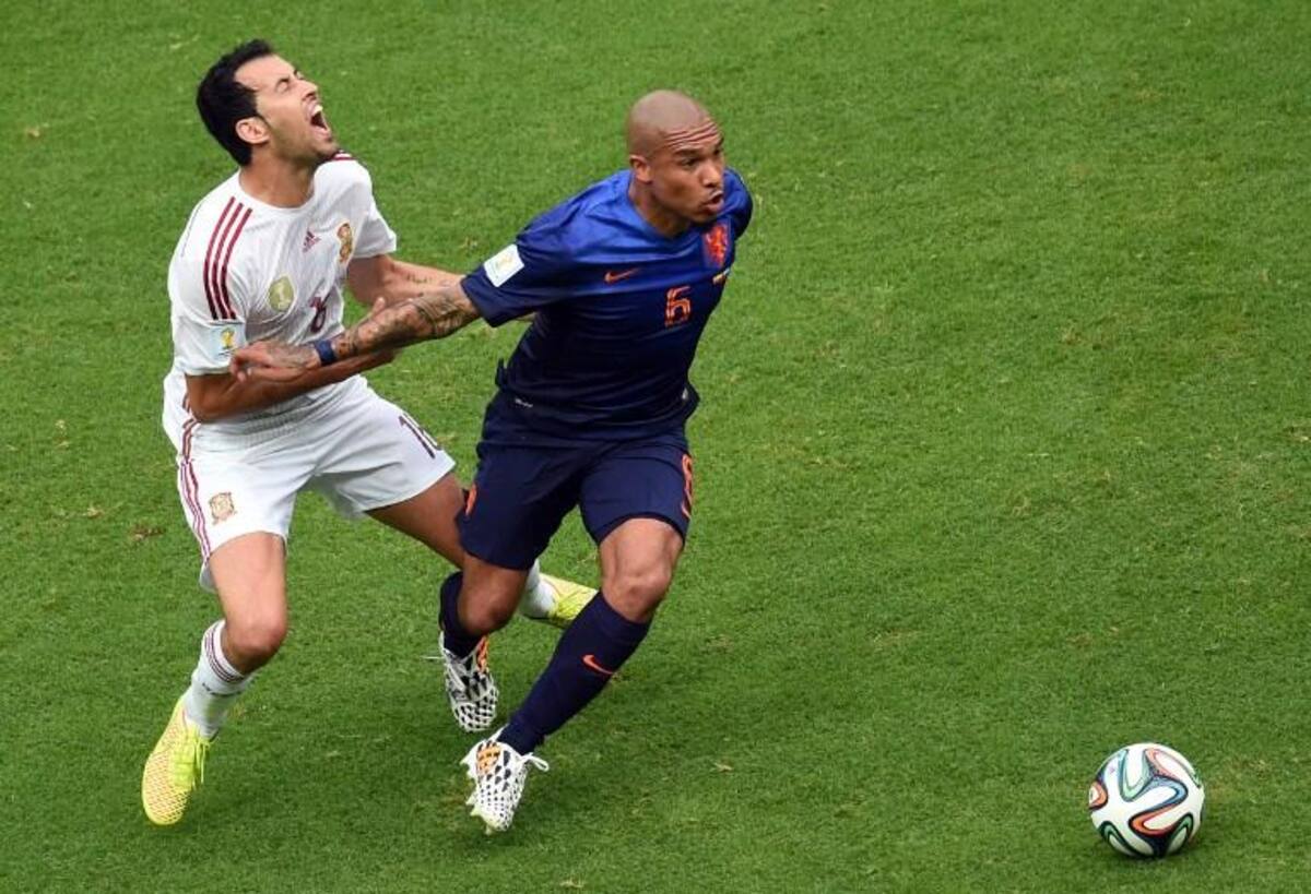 Xabi Alonso marcó desde el punto penal y puso a ganar a España. Van Persie marcó dos para Holanda, Robben también anotó doblete y De Vrij puso su cuota.