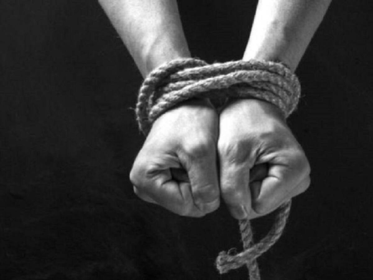 Rescatan mujer víctima de secuestro exprés