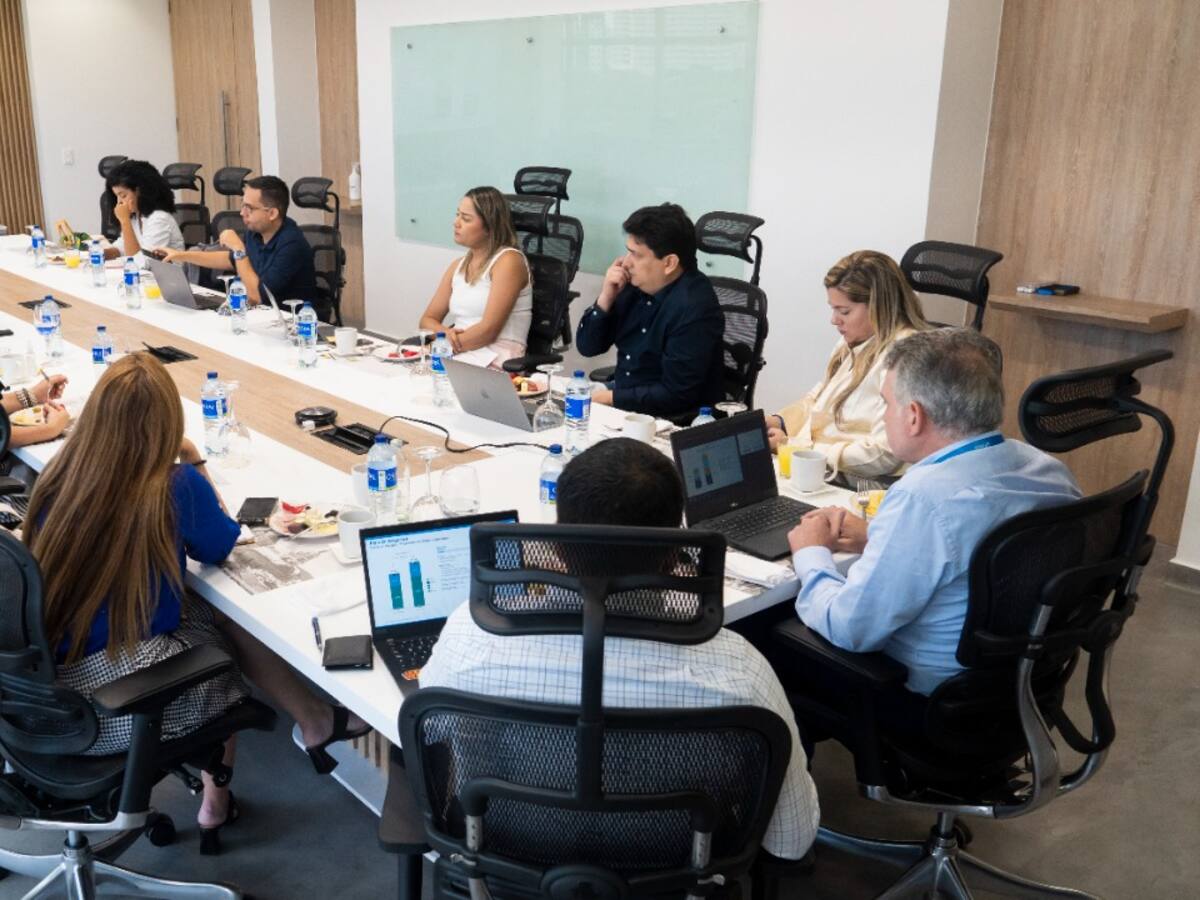 Afinia socializó baja de tarifas ante empresarios de Cartagena