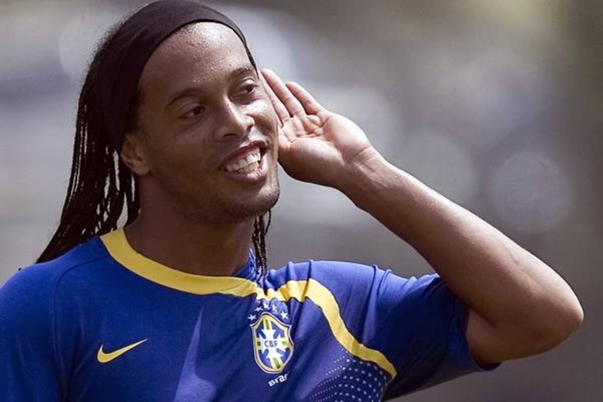 El día de hoy el crack brasileño cumple 34 años, Caracol Radio le muestra sus mejores momentos.