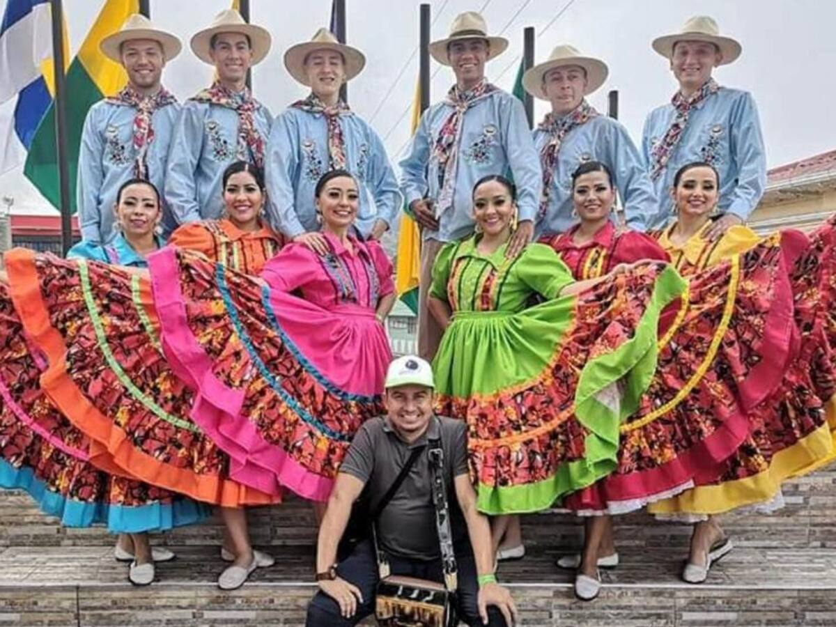El grupo Danzar participa del festival internacional de danza folclórica
