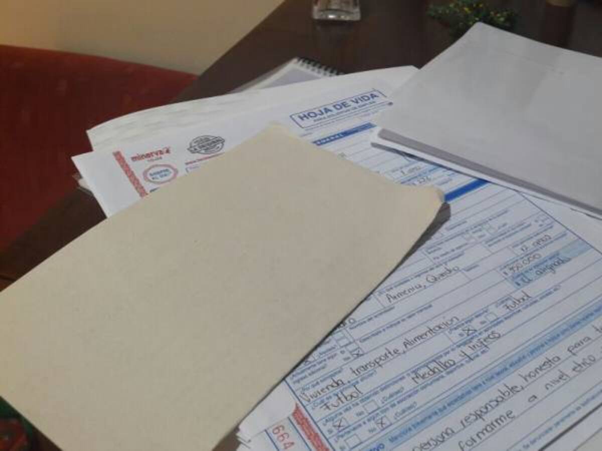 En Armenia sigue drama para desempleados.