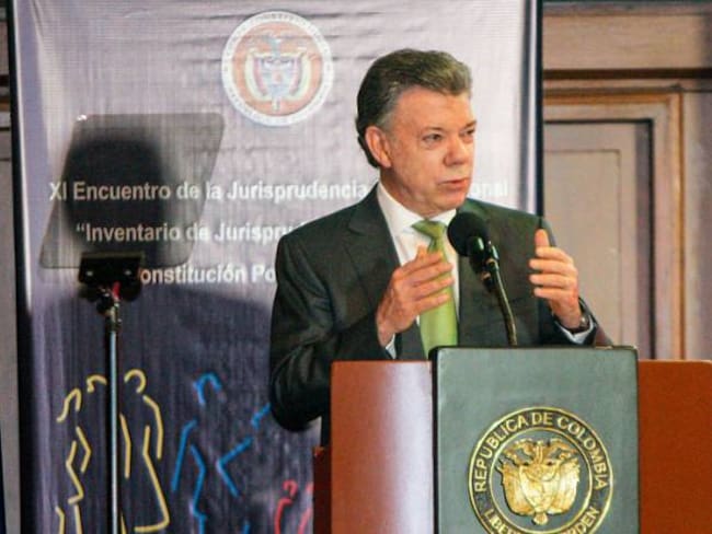 Como se acordó las Farc se comprometen a entregar recursos para reparar las víctimas: Santos