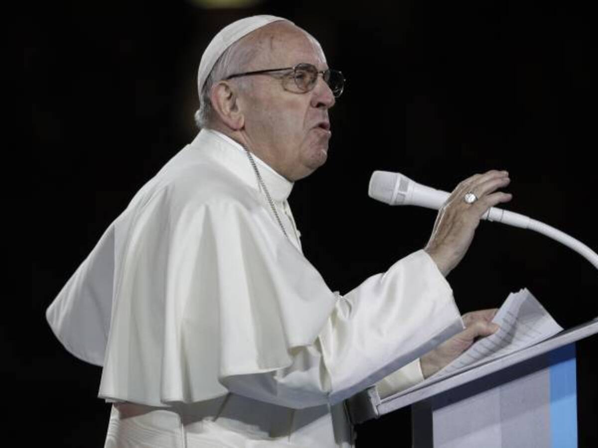 Acusan al papa Francisco de conocer y encubrir abusos sexuales