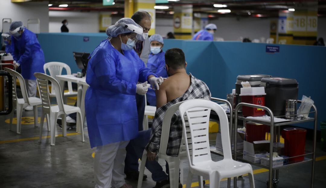 Punto de vacunación contra COVID-19