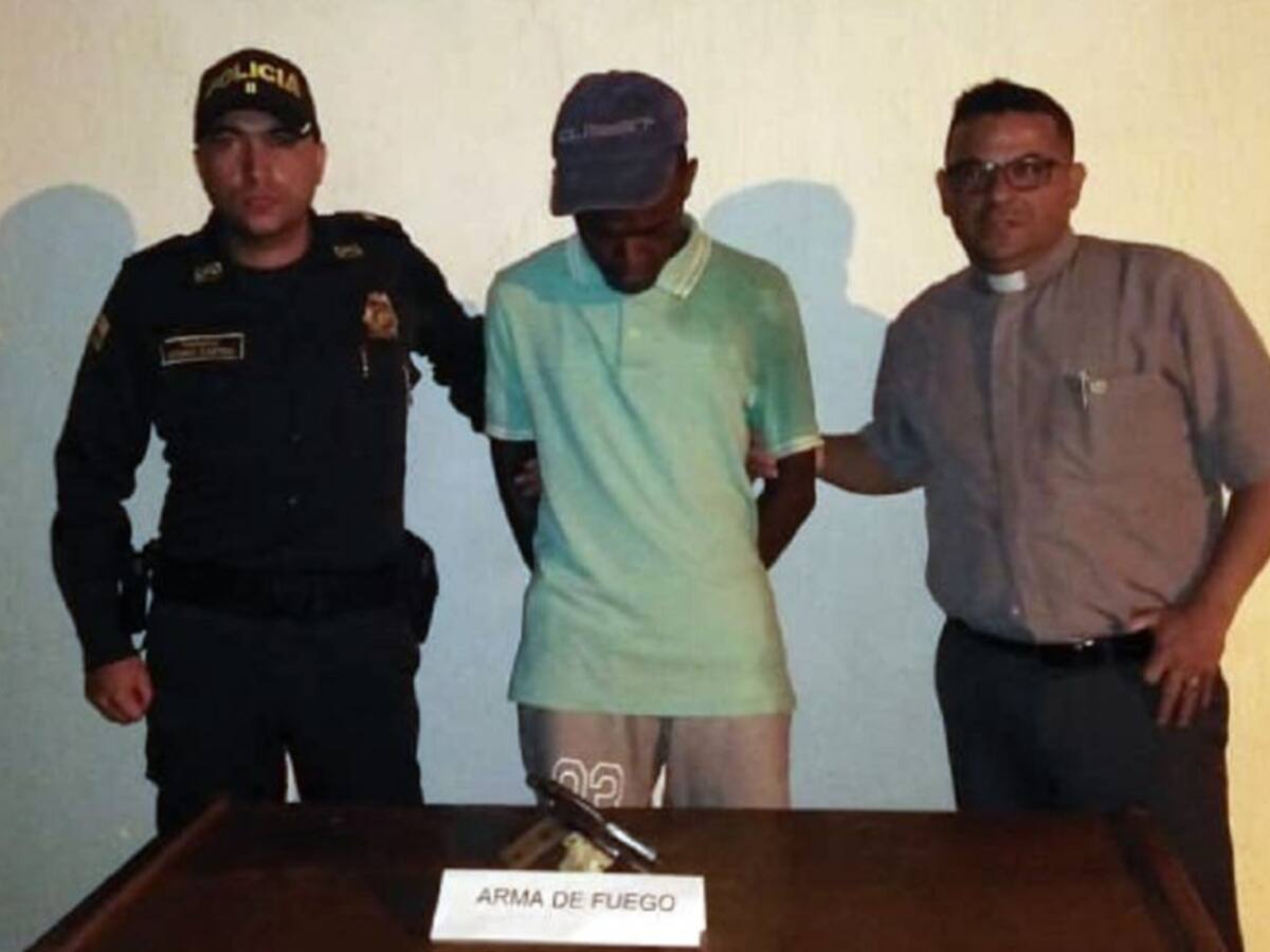 Sacerdote captura a 'El Diablito' en Cartagena