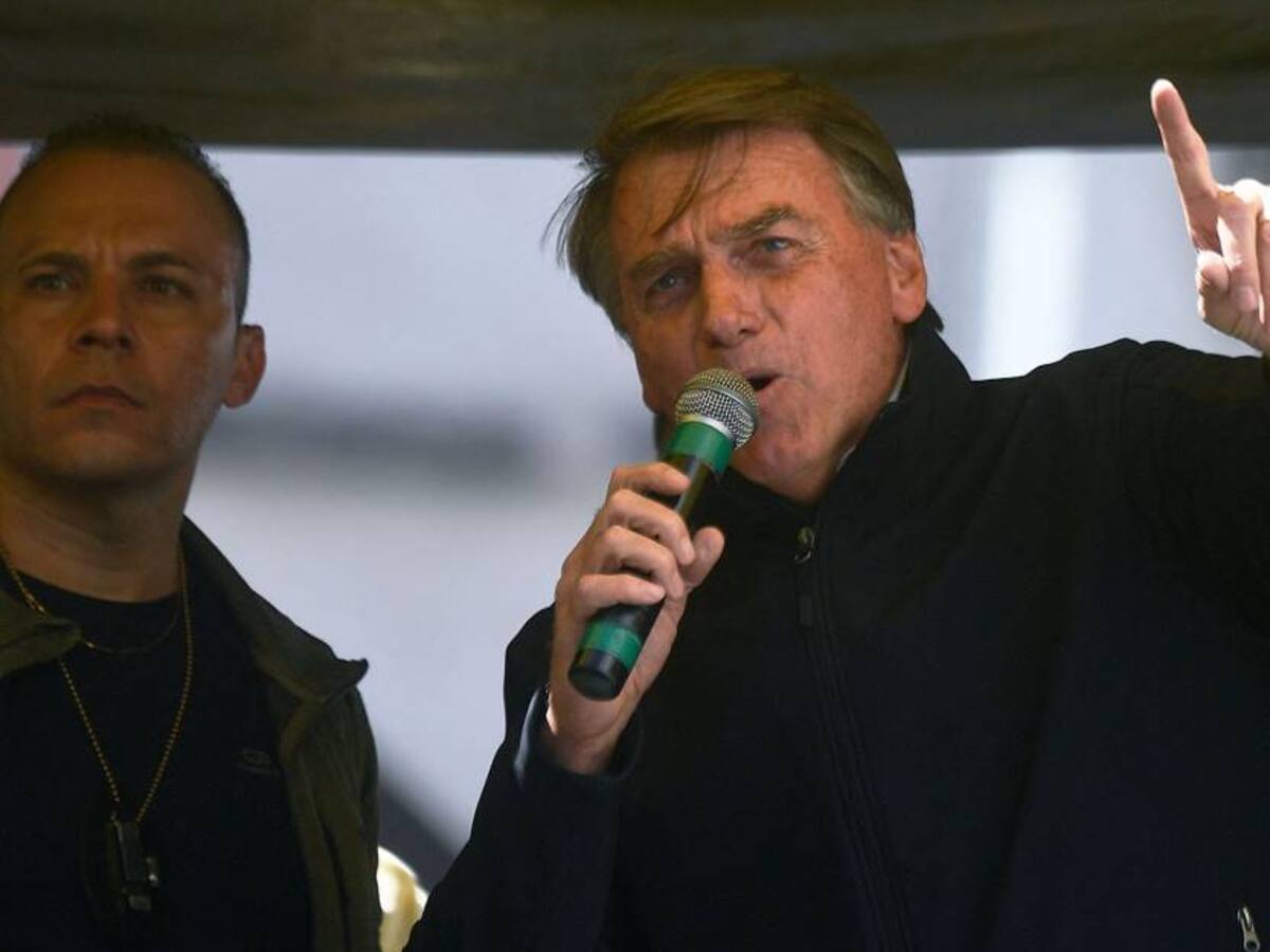 Colombia era un país correcto y ahora Petro va a liberar drogas: Bolsonaro