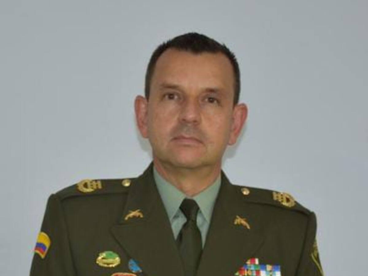 Coronel Ramírez asume dirección del Esmad, que cambia de nombre