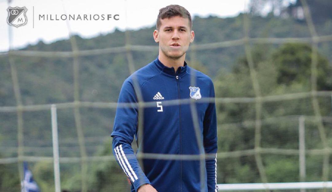 Juan Pablo Vargas continuará su recuperación junto a la selección de Costa Rica.