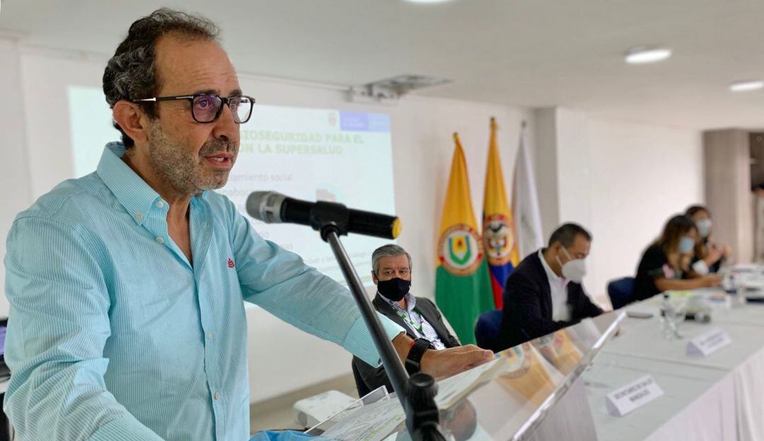 Foto: Superintendente Nacional de Salud, Fabio Aristizábal.