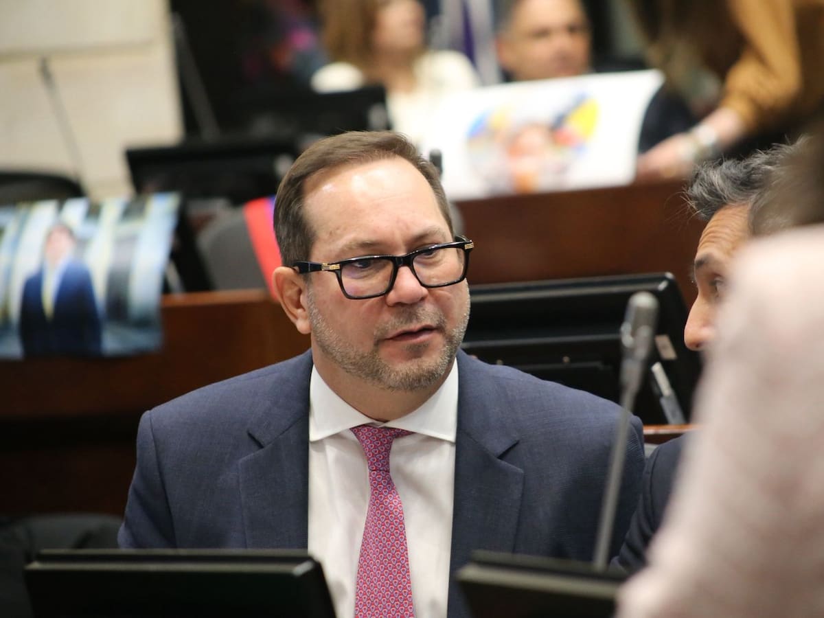 Lidio García fue elegido como nuevo presidente del Senado