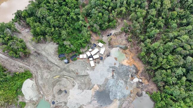 Los hechos se registraron, tras dos minuciosas operaciones en el sector de San José de Gaure de la localidad en mención. Crédito: Armada Nacional.