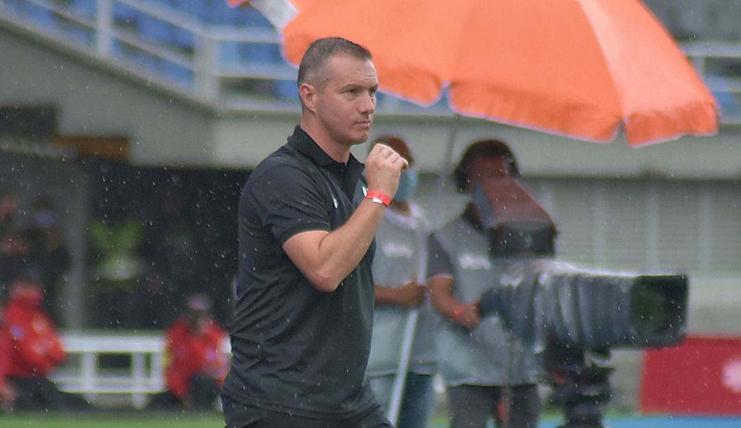 Jorge Artigas deja de ser entrenador de Deportivo Pereira.