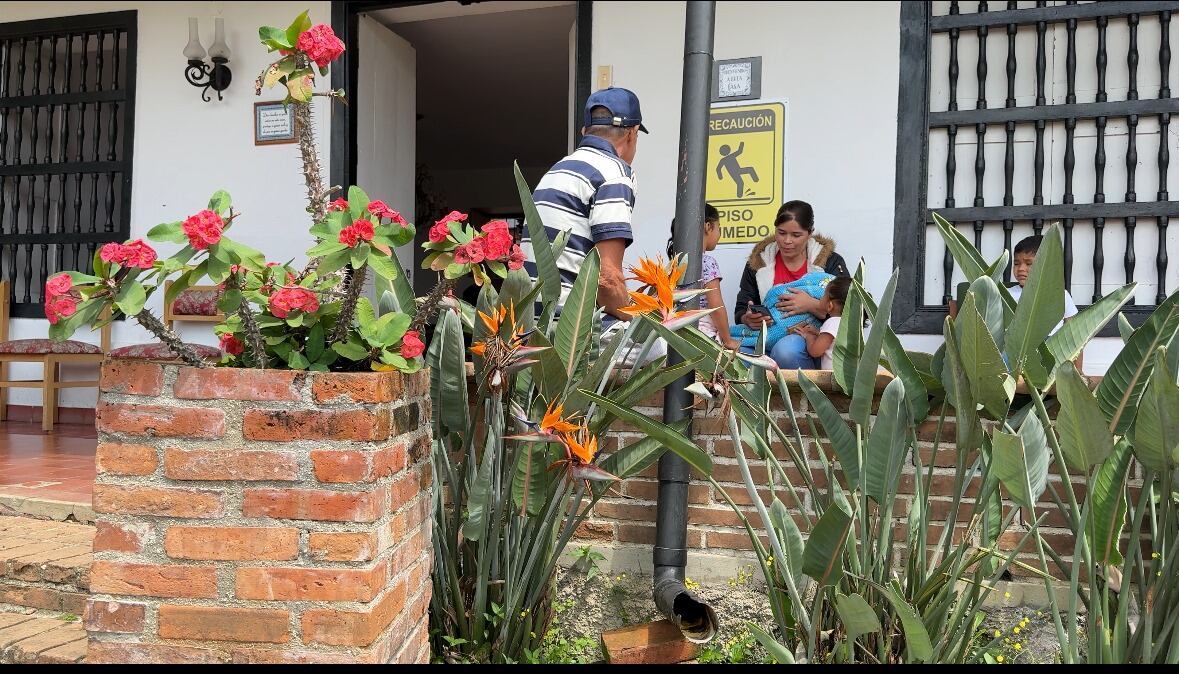 Familias desplazadas por la violencia llegan a Medellín. Foto: Alcaldía de Medellín.